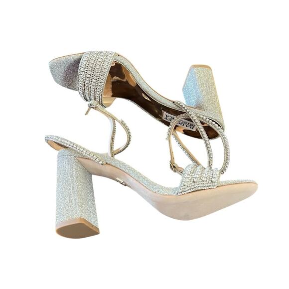 Badgley Mischka Becca Jeweled Dressy Block Heel Sandals NEW Size 6.5 - Picture 9 of 12